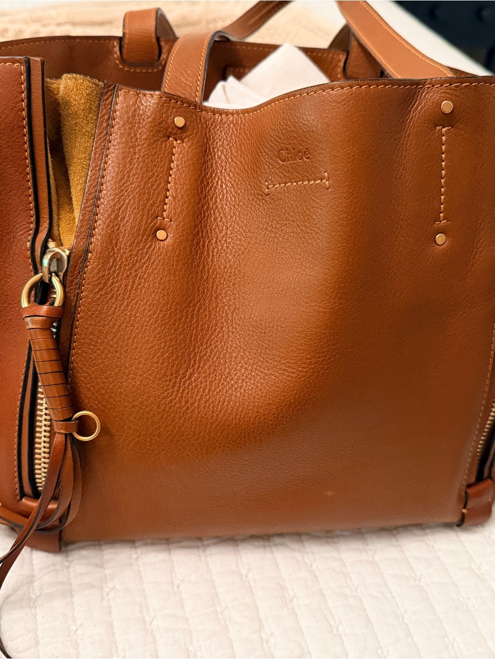 Authentic Chloe Milo Tote Women's Leather Tote Bag in Cognac, dust bag + creds - Picture 3 of 11